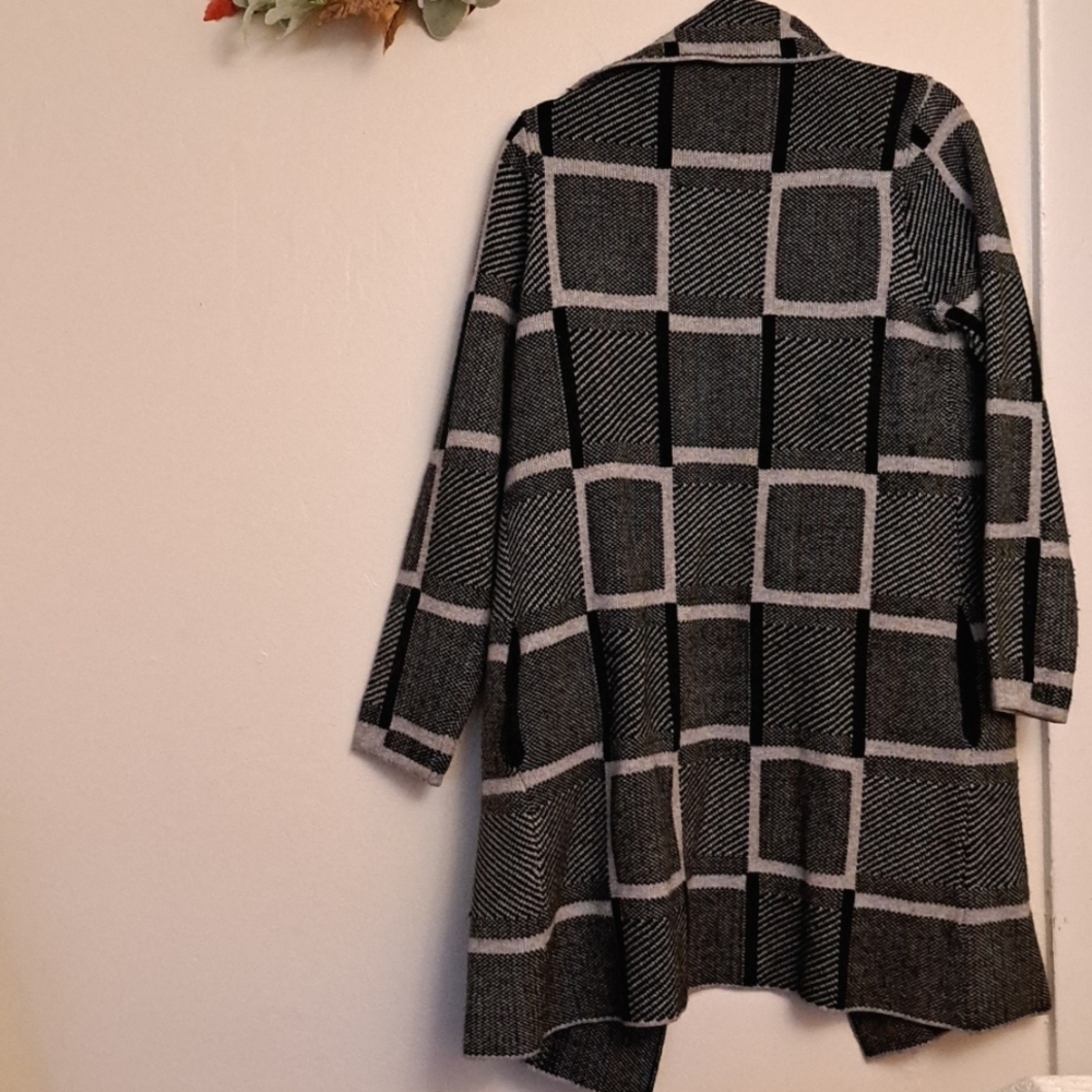 Belldini Long Cardigan - Picture 2 of 2